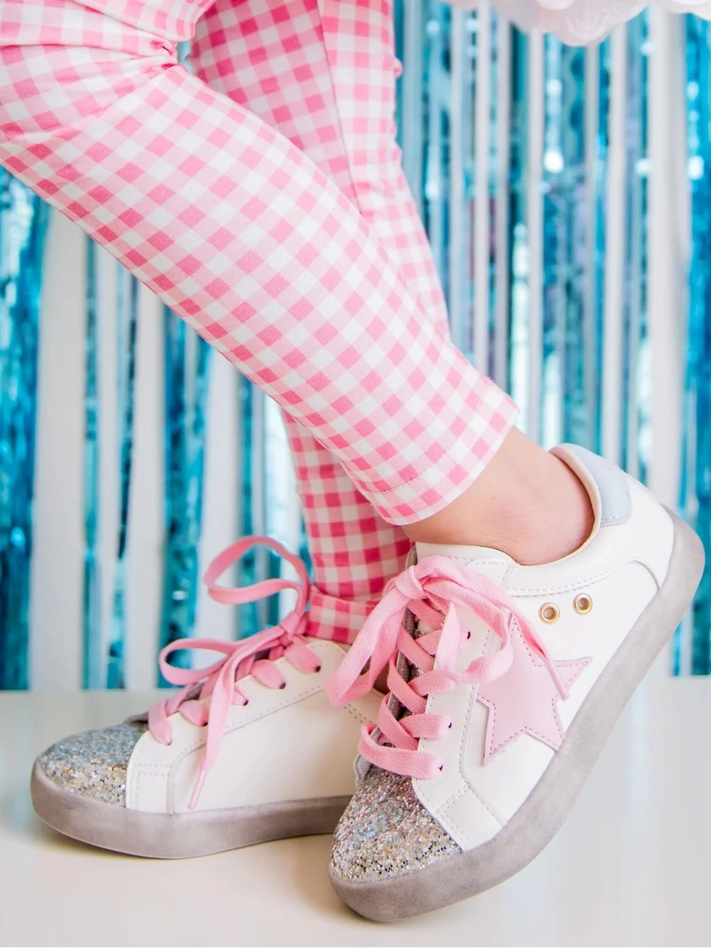 Sparkly Star Sweet Honey Girls Sneakers - Pink & White Sz 5Y